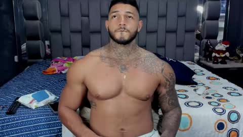 my name is sebas If you come here dont hesitate to say hello Im a guy who really likes having conversations and having hot online show from May 4, 11:06 pm