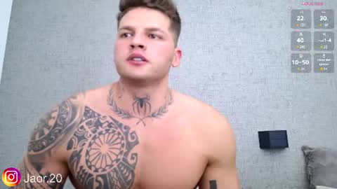 Jaor Owens online show from August 6, 2:28 am