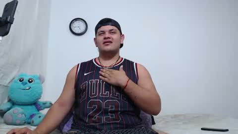 jason_boy_ online show from July 15, 8:15 pm