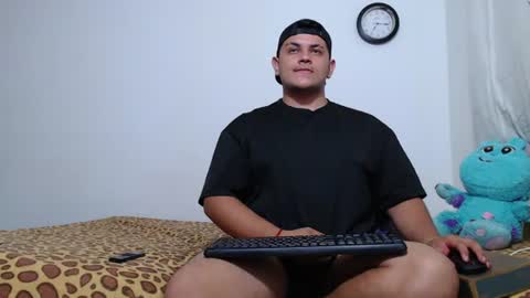 jason_boy_ online show from July 30, 6:02 am