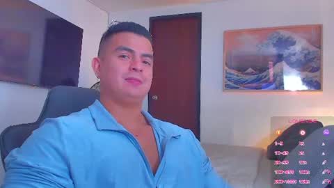 JBrooksXx online show from July 17, 1:18 pm