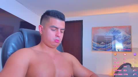 JBrooksXx online show from July 31, 11:10 am