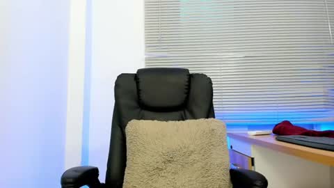 jax_nova online show from July 31, 7:01 pm