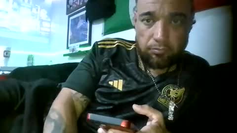 jay594025 online show from May 3, 3:09 am