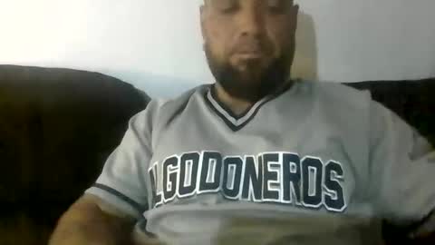 jay594025 online show from May 7, 11:43 am