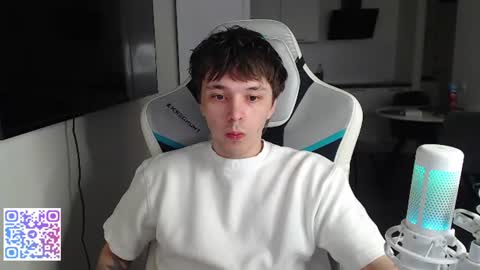 Jayce online show from August 10, 5:13 am