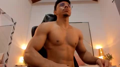 JAYDEN online show from June 13, 4:54 am