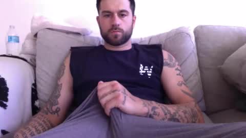 jayg333 online show from May 30, 10:32 pm