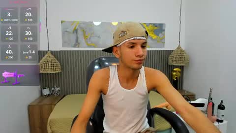 jdwhite18 online show from June 22, 4:30 am