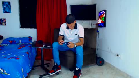 jeffer21_hot online show from May 10, 6:58 am
