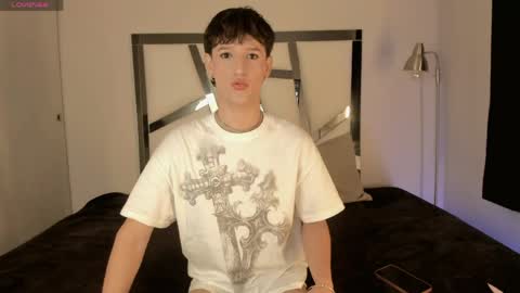 jei_7m online show from April 29, 9:03 am