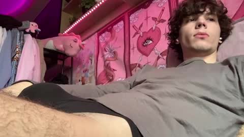 jeremy1scott online show from May 11, 4:47 am