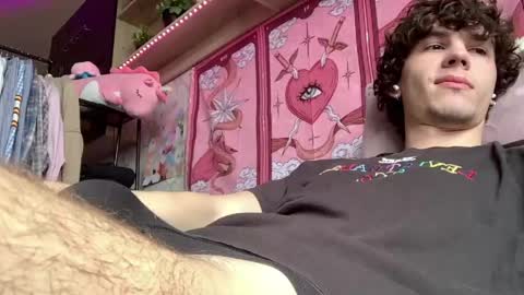 jeremy1scott online show from April 30, 4:52 am