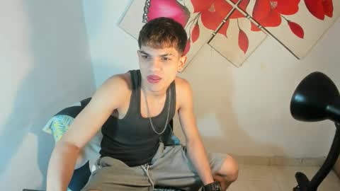 jesshot_bigcock online show from May 10, 6:58 am