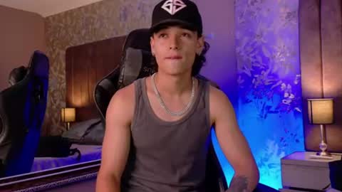 Jessy online show from July 27, 9:55 pm