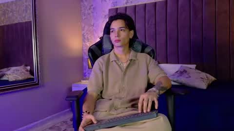 Jessy online show from June 13, 9:56 pm