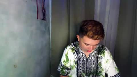 Jezz Slut69 online show from May 7, 8:47 am