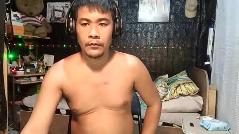 jherry26 online show from June 8, 12:17 pm