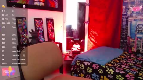 jhon_lot12 online show from May 2, 11:29 pm