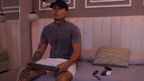 Jhony online show from July 2, 12:11 pm