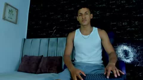 Jhostin online show from July 23, 2:36 pm