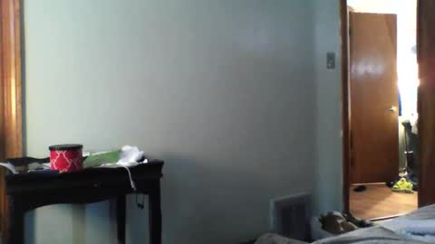 Jimz14u online show from May 1, 10:23 pm