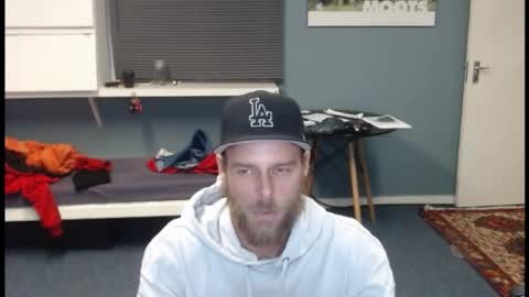 JamesJan van Rebel online show from May 7, 3:56 pm