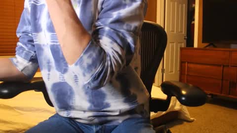 jjjjjfive online show from May 18, 4:51 am