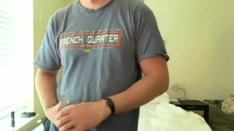 jledger3405 online show from July 1, 8:42 pm