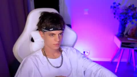 JOELXLANE online show from July 15, 7:09 pm