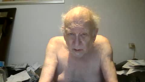Johan online show from December 11, 3:55 pm