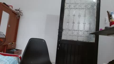 johan online show from May 1, 9:39 pm