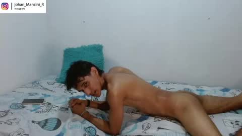 johan_mancini_r online show from May 27, 9:34 pm