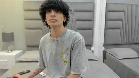 johan_tim online show from July 14, 11:16 am
