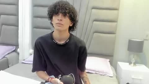 johan_tim online show from July 4, 11:13 am