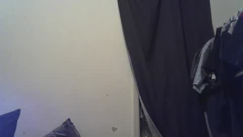 johnny1991blunt online show from May 13, 8:22 am
