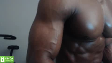 MASTER OF SUBS BETA SLAVES online show from May 8, 7:25 pm