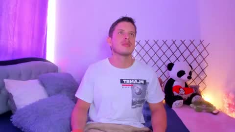 johnycooper08 online show from July 21, 1:02 pm