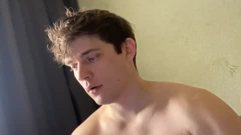 jon3983 online show from May 3, 7:22 am