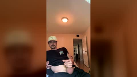 jonah550910 online show from May 19, 8:37 pm