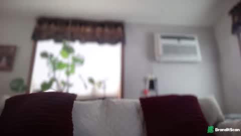 Jon Aries online show from May 18, 8:02 pm