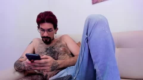 jonathan_sinn online show from June 5, 4:50 am