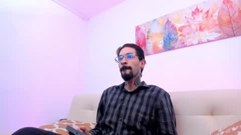 jonathan_sinn online show from June 10, 3:41 am