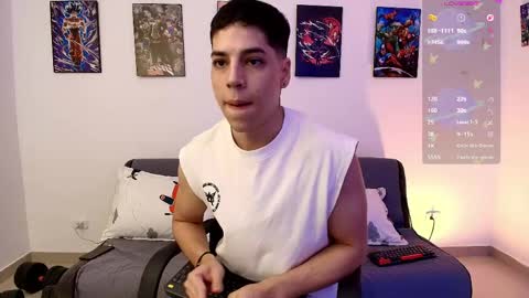 Instagram jonathanfit14 online show from May 12, 1:03 am