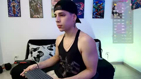 Instagram jonathanfit14 online show from May 15, 1:25 am
