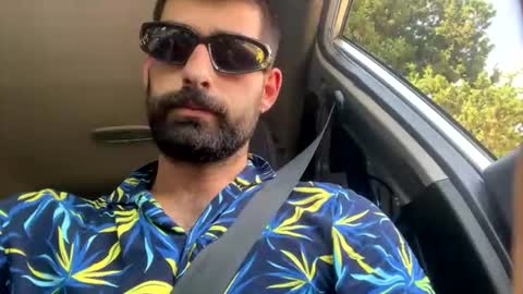 jonnibravo1597 online show from July 23, 11:51 am