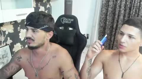 jonnyporn1 online show from July 31, 9:35 pm