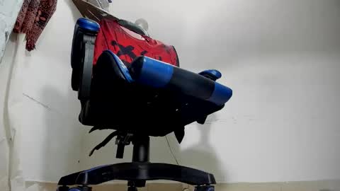 jordan33blake online show from May 22, 11:59 am