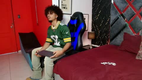 Imjordan love online show from July 4, 1:03 pm