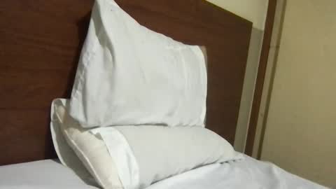 jose1234563 online show from April 29, 2:38 am